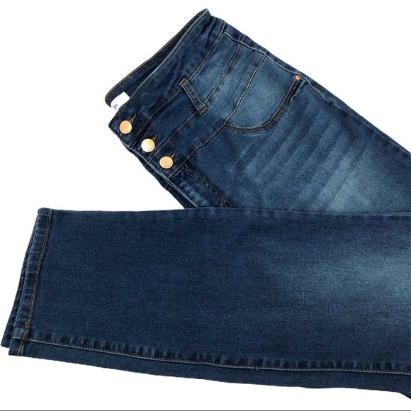 refuge jeans size 14